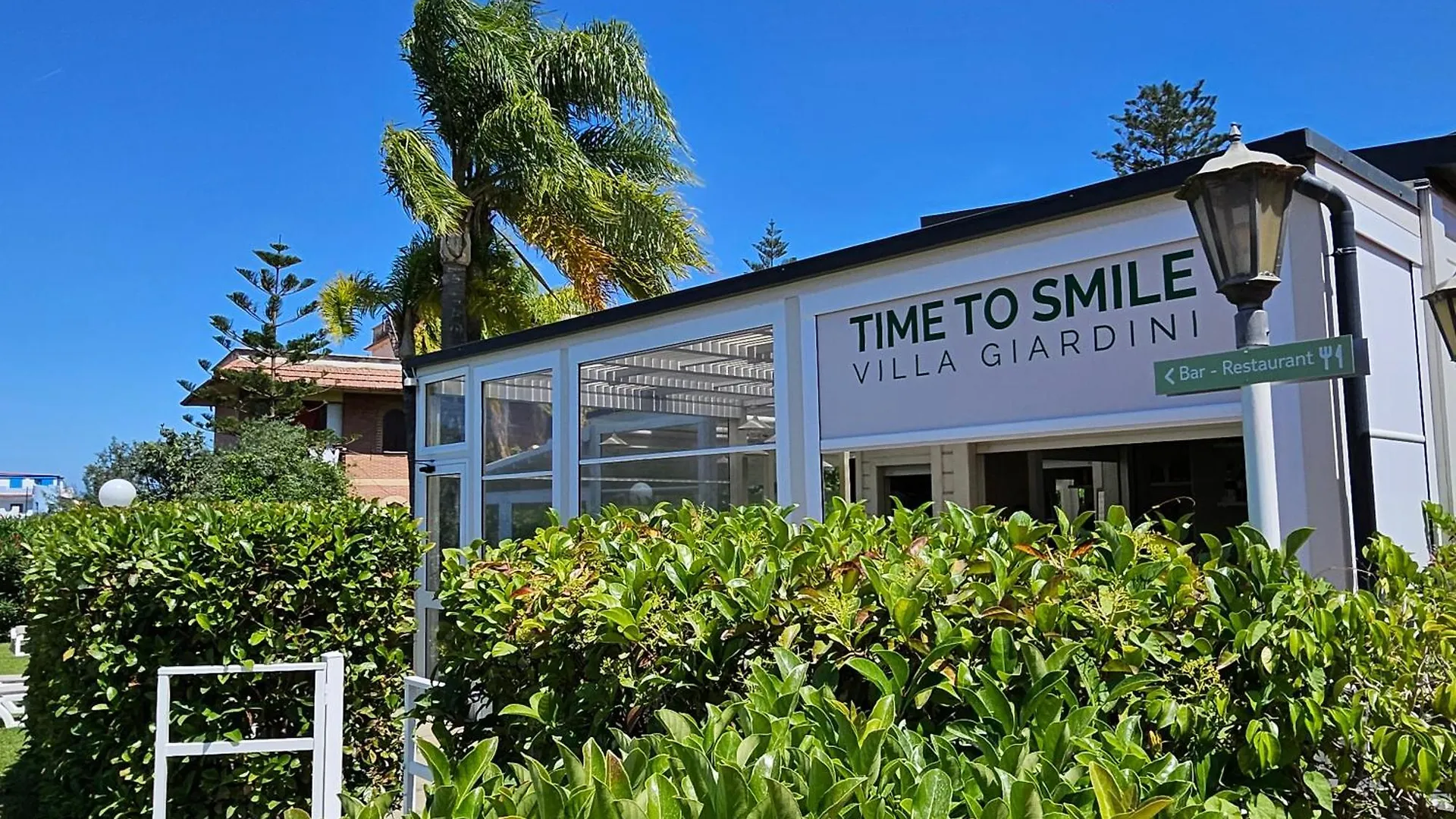 Residence Villa Giardini 3*, גיארדיני נאקסוס איטליה