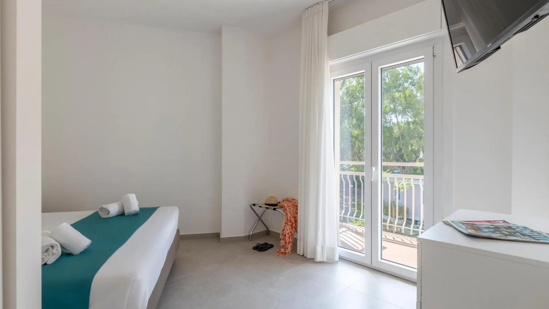 Residence Villa Giardini גיארדיני נאקסוס