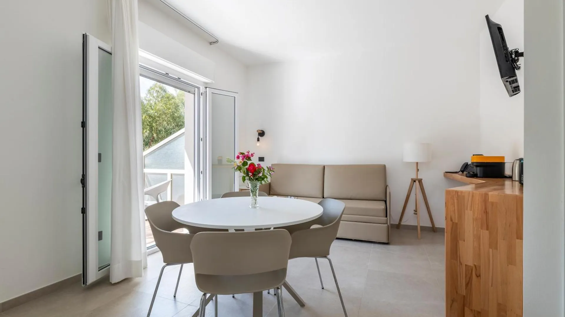 Residence Villa Giardini מלון דירות גיארדיני נאקסוס
