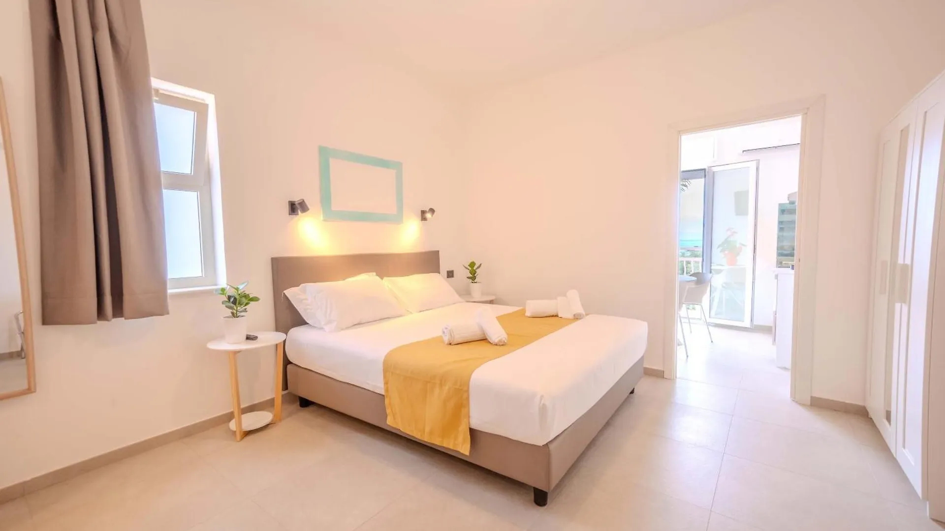 Residence Villa Giardini 3*, גיארדיני נאקסוס