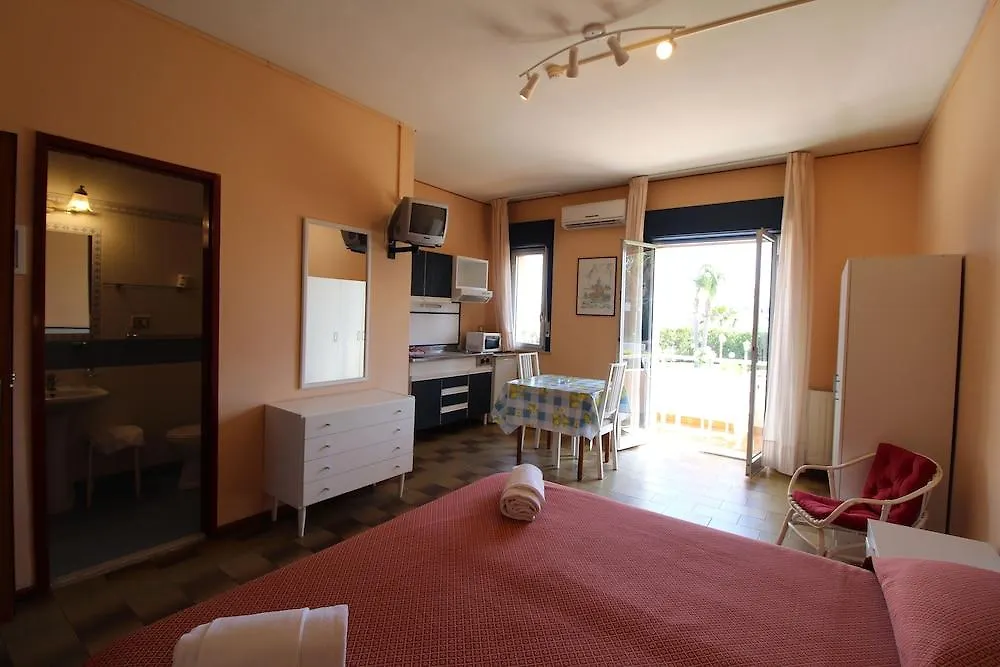 Residence Villa Giardini 3*, Giardini Naxos