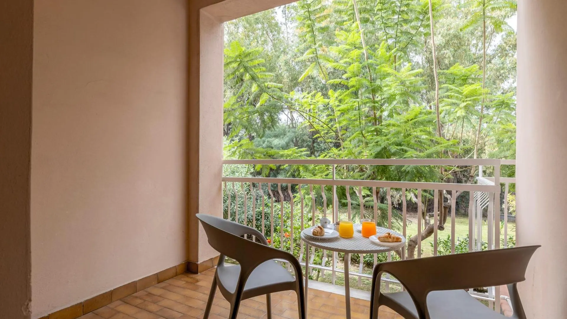 Residence Villa Giardini 3*, Giardini Naxos Italy